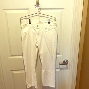 J Brand white Capri pants/jeans